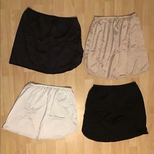 Set of Short Slips (Vanity Fair)